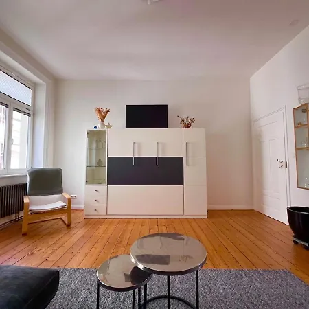 Apartment - Historic Charm *