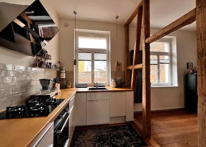 - Historic Charm Appartamento